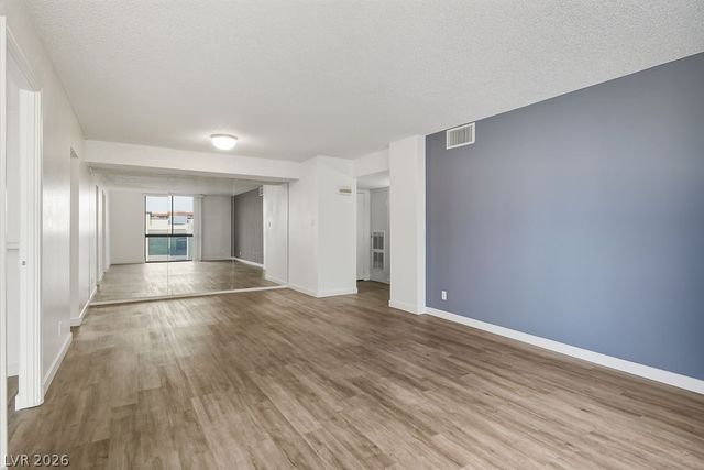 3930 University Center Drive 511, Las Vegas, NV 89119