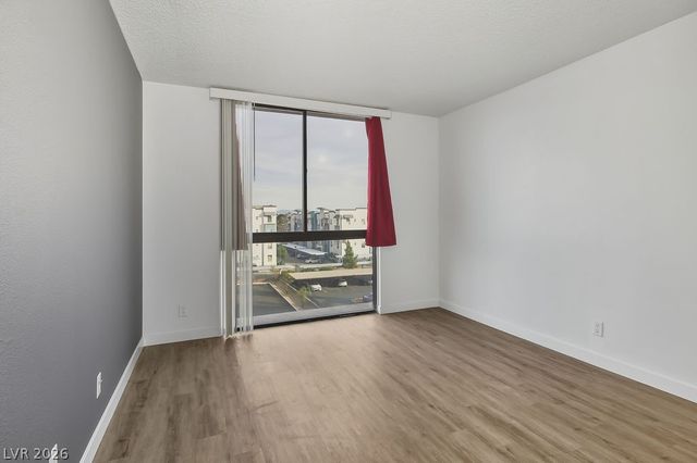 3930 University Center Drive 511, Las Vegas, NV 89119