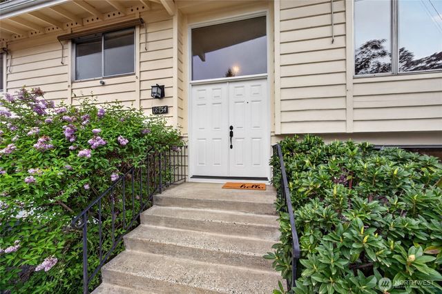 18754 130th Avenue SE, Renton, WA 98058