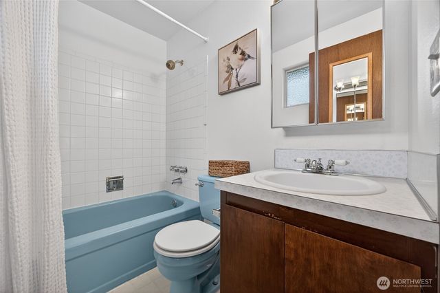 18754 130th Avenue SE, Renton, WA 98058