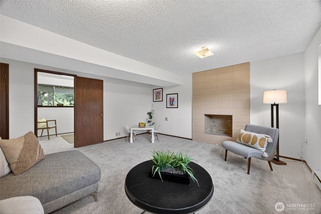 18754 130th Avenue SE, Renton, WA 98058