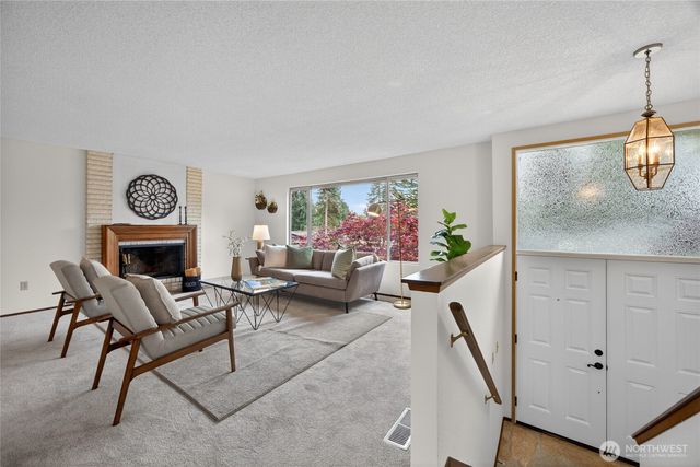 18754 130th Avenue SE, Renton, WA 98058