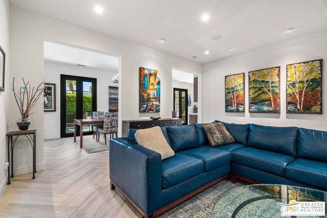 1411 E Buena Vista Drive, Palm Springs, CA 92262