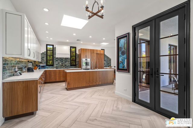 1411 E Buena Vista Drive, Palm Springs, CA 92262