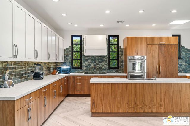 1411 E Buena Vista Drive, Palm Springs, CA 92262