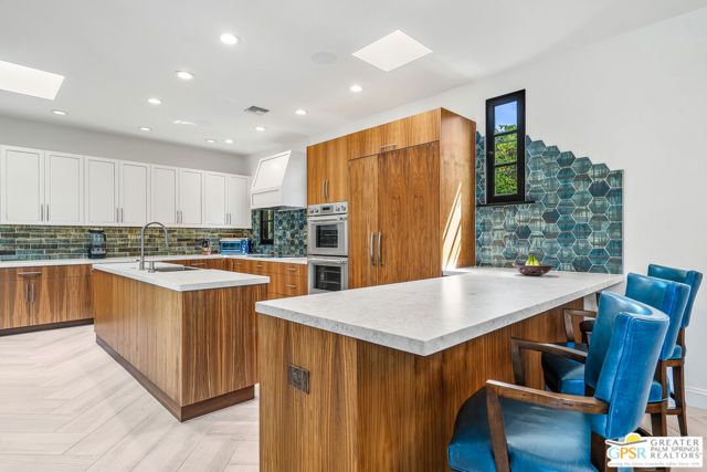 1411 E Buena Vista Drive, Palm Springs, CA 92262