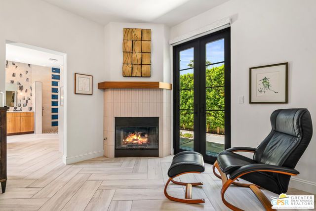 1411 E Buena Vista Drive, Palm Springs, CA 92262