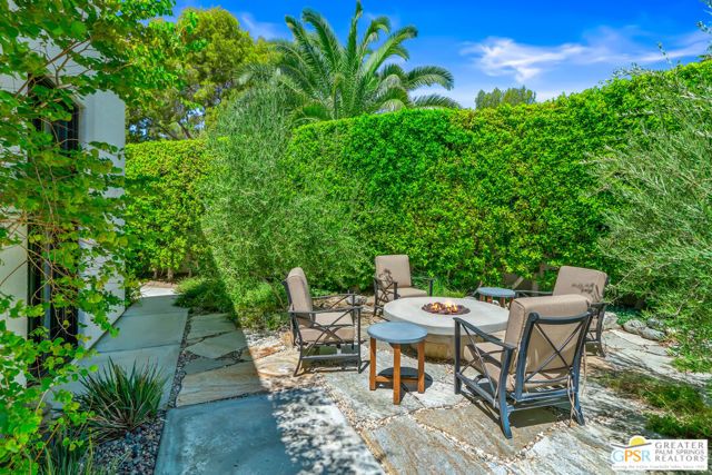 1411 E Buena Vista Drive, Palm Springs, CA 92262