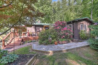 521 Baywood Drive, Piney Flats, TN 37686