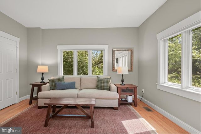 130 GRANT AVE, Takoma Park, MD 20912