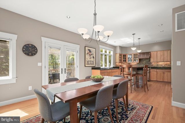 130 GRANT AVE, Takoma Park, MD 20912