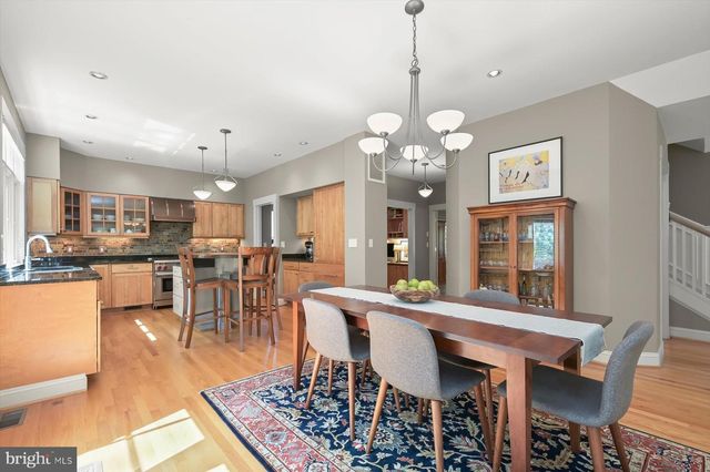 130 GRANT AVE, Takoma Park, MD 20912
