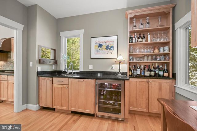 130 GRANT AVE, Takoma Park, MD 20912