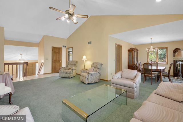 18603 Kristie Lane, Eden Prairie, MN 55346