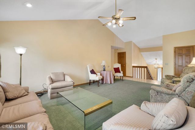 18603 Kristie Lane, Eden Prairie, MN 55346