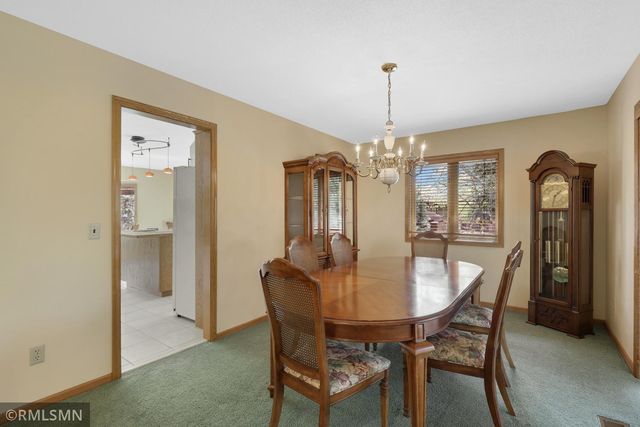 18603 Kristie Lane, Eden Prairie, MN 55346