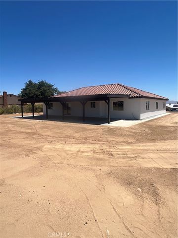 11174 8TH Avenue, Hesperia, CA 92345