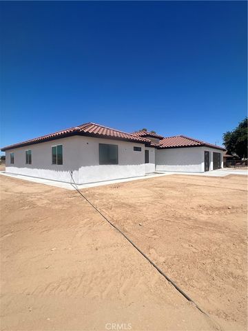 11174 8TH Avenue, Hesperia, CA 92345