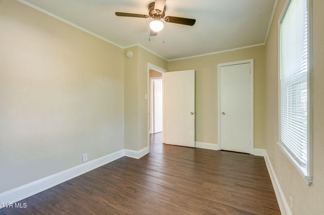 2916 Ashley Street, Kingsport, TN 37664