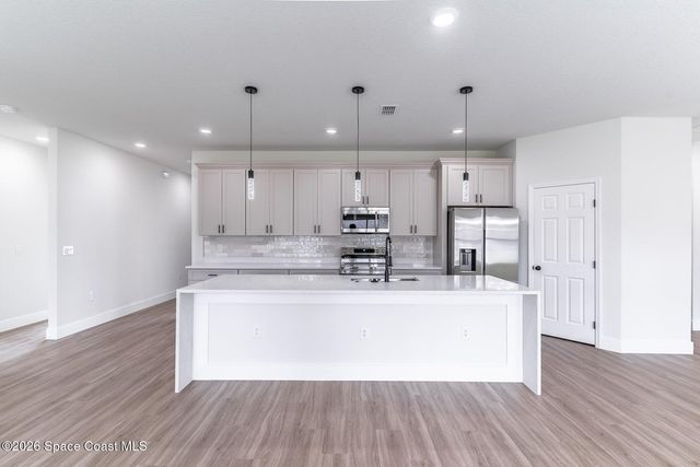 983 Pace Drive NW, Palm Bay, FL 32907