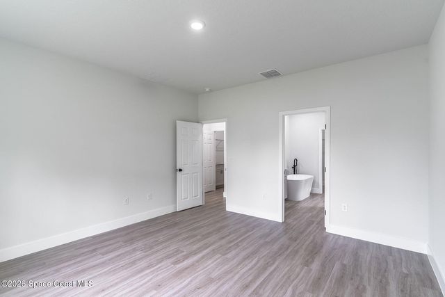 983 Pace Drive NW, Palm Bay, FL 32907
