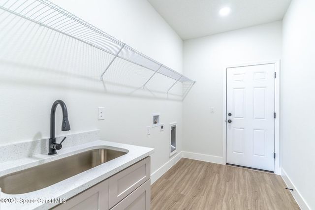 983 Pace Drive NW, Palm Bay, FL 32907