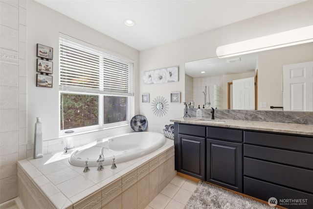 15025 27th Avenue NW, Gig Harbor, WA 98332