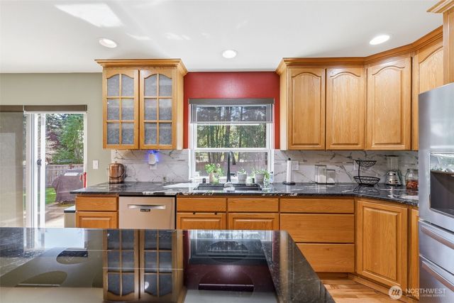 15025 27th Avenue NW, Gig Harbor, WA 98332