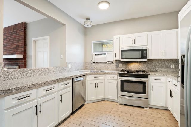 16801 GRAVESEND RD, Pflugerville, TX 78660