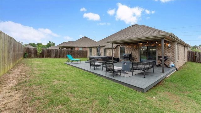 1201 Rosemary Street, Centerton, AR 72719