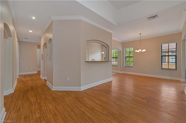 1244 Carpazi CT 1, Naples, FL 34105