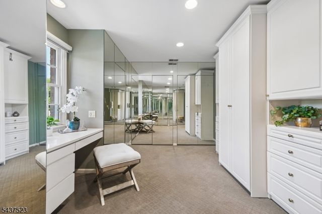 22 Trails End Ct, Westfield Town, NJ 07090