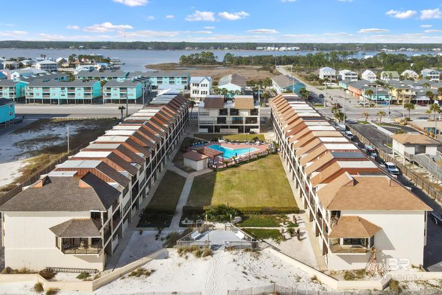 723 W Beach Boulevard 1, Gulf Shores, AL 36542
