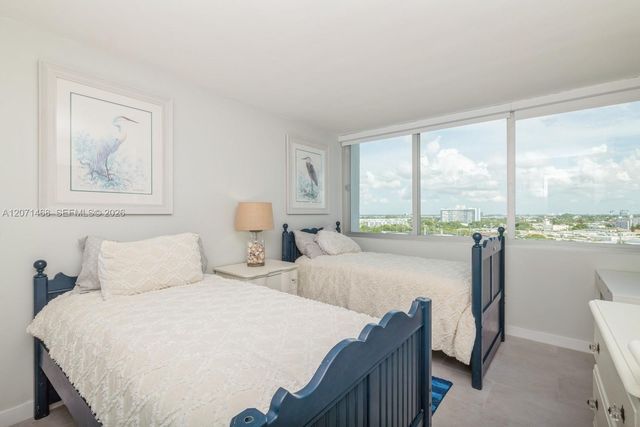 7135 Collins Avenue 1125, Miami Beach, FL 33141