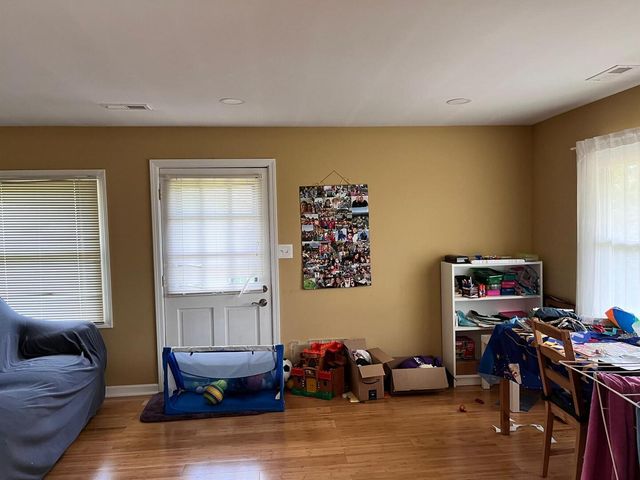 236 WELLESLEY Court, Schaumburg, IL 60193