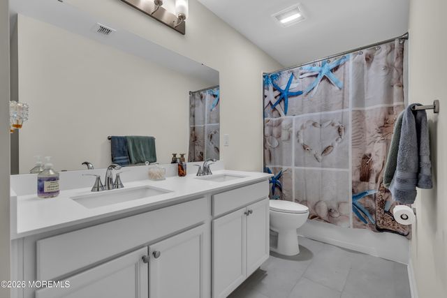 715 Fremont Drive, Manalapan, NJ 07726