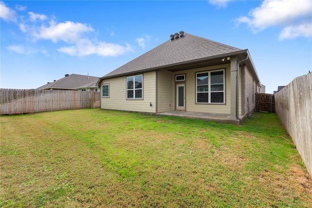 6203 Southern Cross Drive, College Station, TX 77845