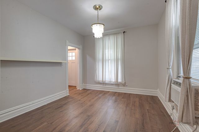 228 S Lincoln Avenue, Waukegan, IL 60085