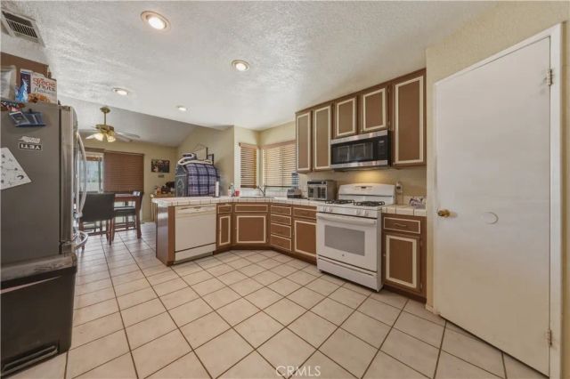 46482 Jasmine, Indio, CA 92201