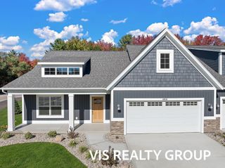 16215 Fort Myers Avenue 17, Spring Lake, MI 49456