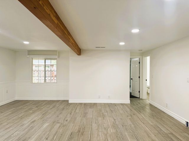 2069 NE Hollow Tree Lane, Bend, OR 97701