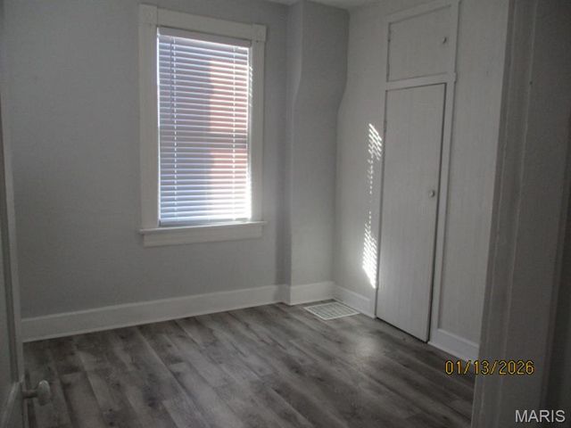 20 S 17th Street, Belleville, IL 62226