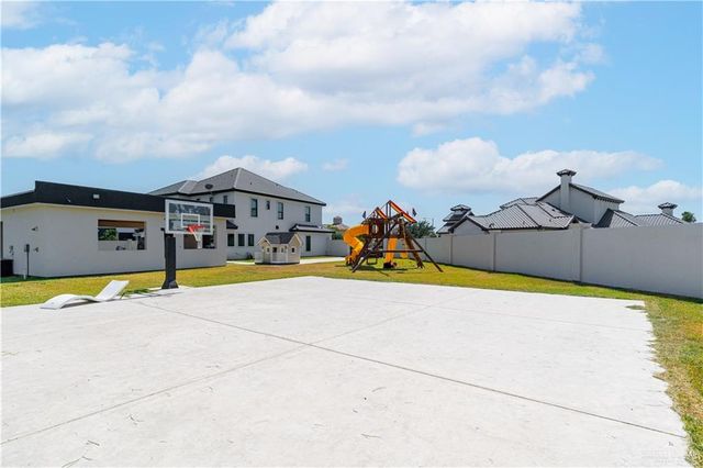 10716 N 26th Lane, Mcallen, TX 78504