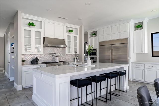 10716 N 26th Lane, Mcallen, TX 78504