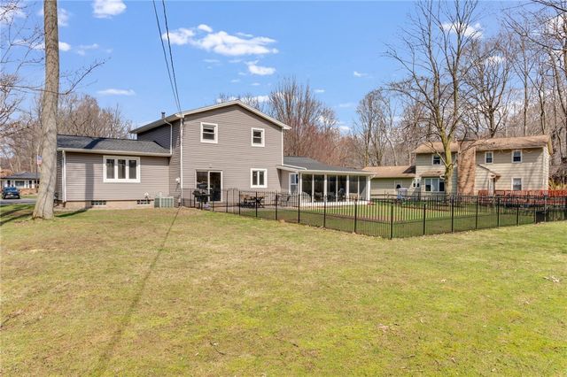 691 Regina Drive, Webster, NY 14580