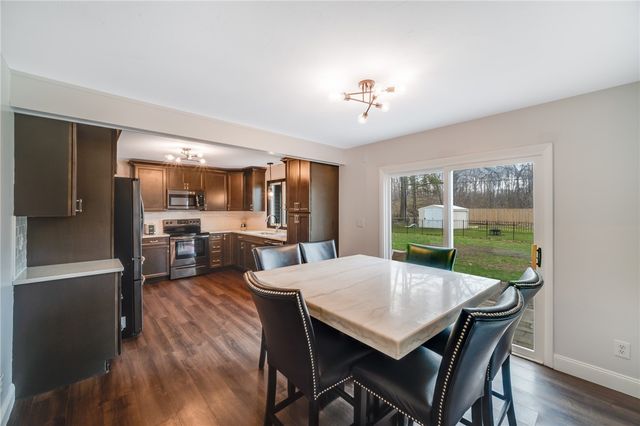 691 Regina Drive, Webster, NY 14580