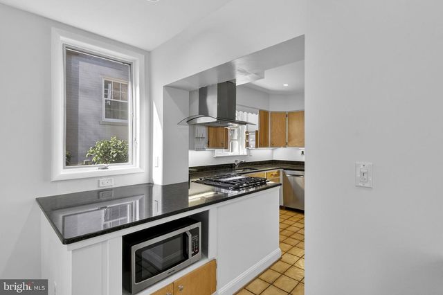 3732 ALTON PL NW, Washington, DC 20016