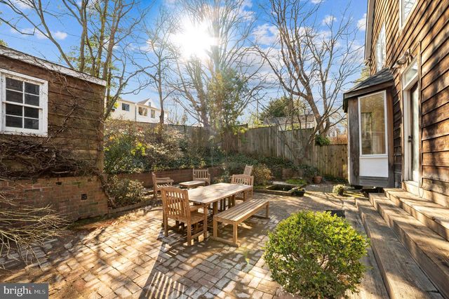 3732 ALTON PL NW, Washington, DC 20016