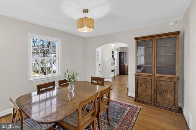 3732 ALTON PL NW, Washington, DC 20016