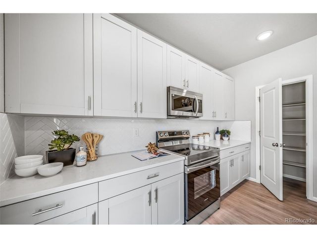 3880 N Tempe St, Aurora, CO 80019